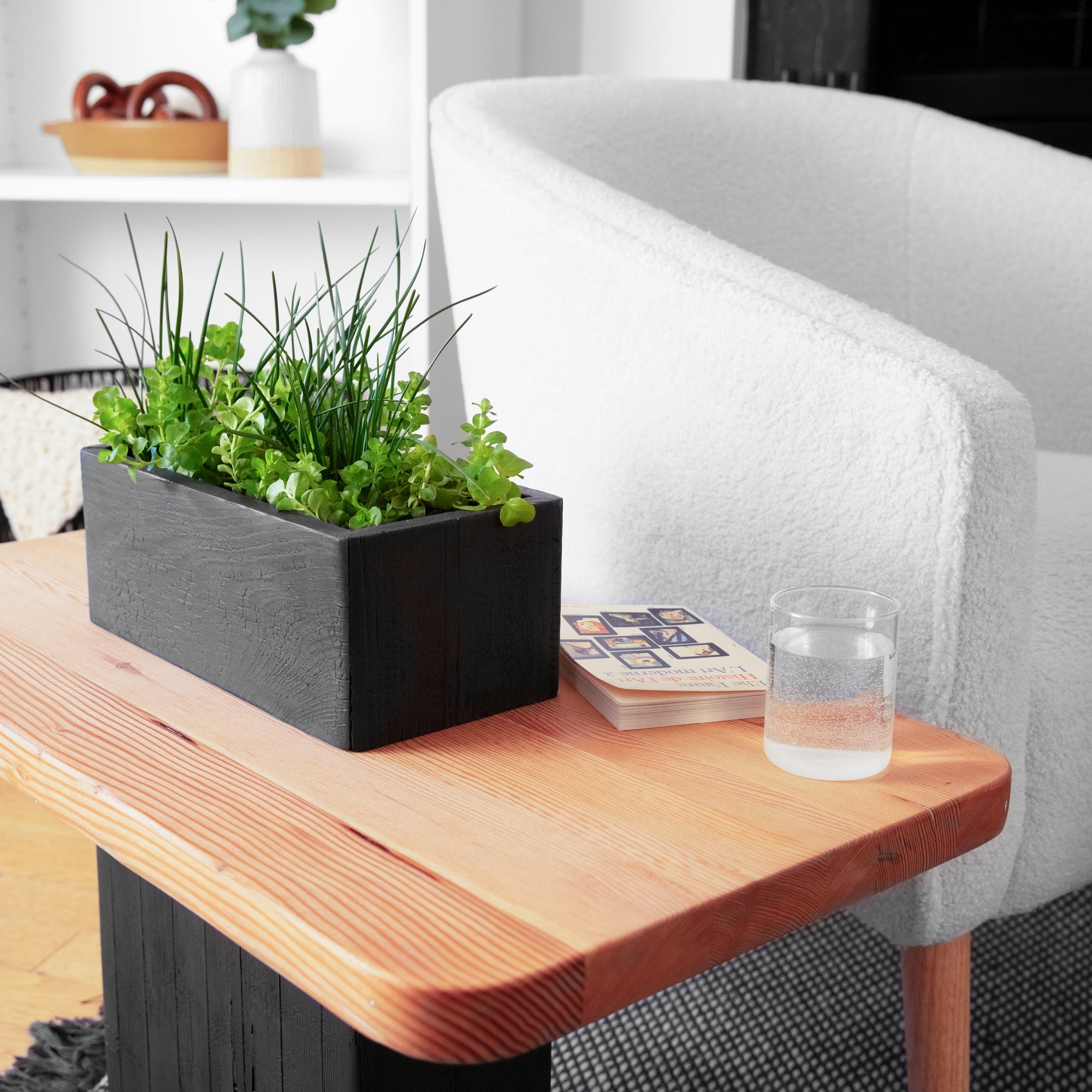VegeTABLE side table