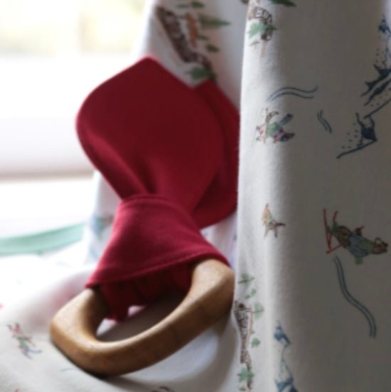 teething ears | scarlet red